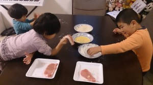 雨の日の室内遊び